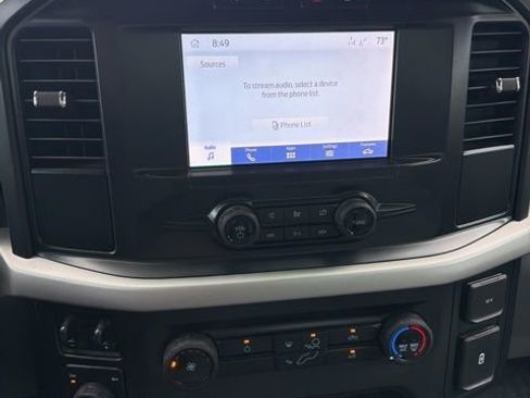 Used 2022 Ford F150 XL w/ Trailer Tow Package image 11