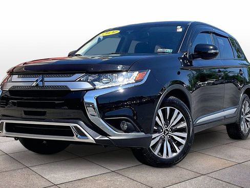 Used 2020 Mitsubishi Outlander SE AWD/4WD image 2