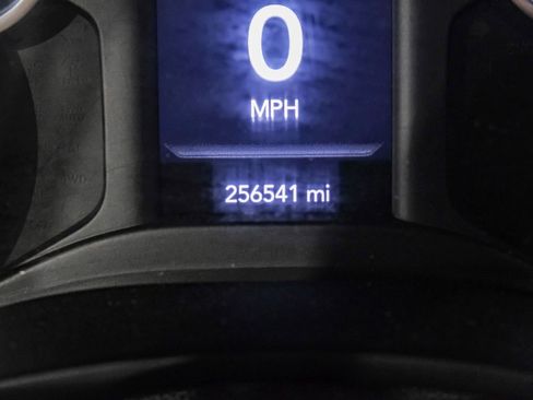 Used 2020 RAM 3500 Tradesman image 19