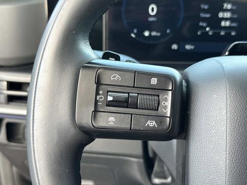Used 2025 Hyundai Santa Fe Calligraphy FWD image 41