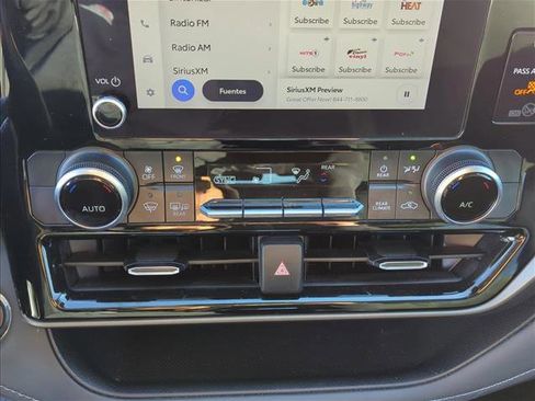 Certified 2023 Toyota Highlander LE image 19