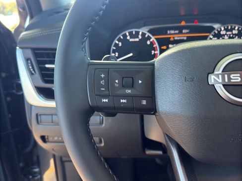 New 2026 Nissan Rogue SV image 18