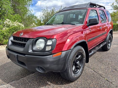 Used 2002 Nissan Xterra XE image 7