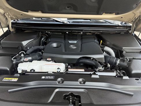Used 2025 Lexus GX 550 AWD/4WD image 33