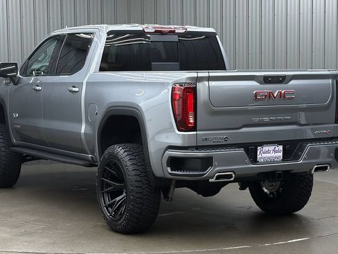 Used 2026 GMC Sierra 1500 AT4 w/ AT4 Premium Package AWD/4WD image 3
