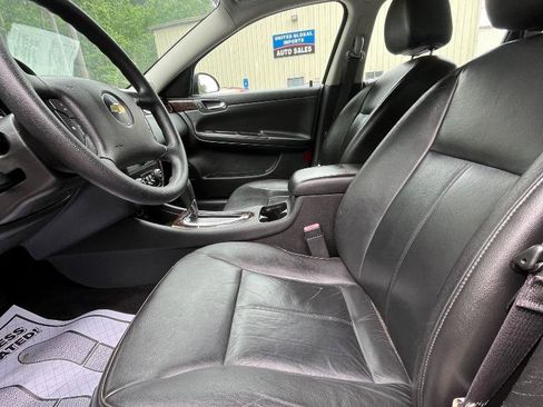 Used 2016 Chevrolet Impala LTZ FWD image 17