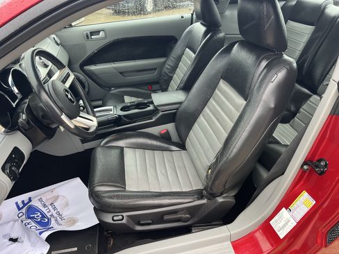 Used 2008 Ford Mustang GT RWD image 17