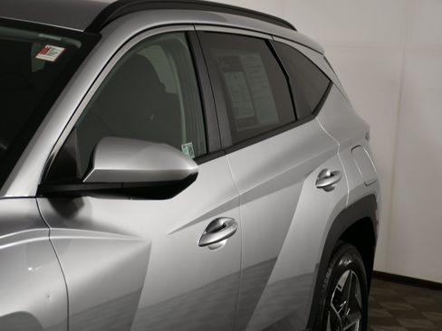 Used 2025 Hyundai Tucson SEL AWD/4WD image 13