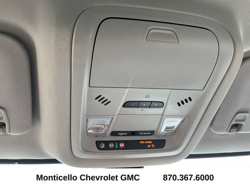 Used 2020 GMC Acadia SLT w/ Premium Package image 22