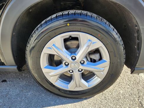 Certified 2023 Honda HR-V LX image 7