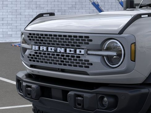 New 2026 Ford Bronco Badlands AWD/4WD image 19