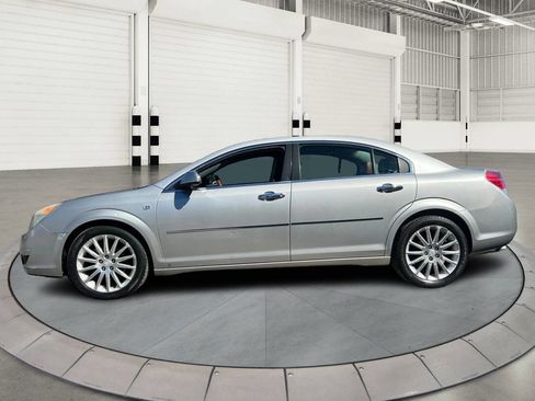 Used 2008 Saturn Aura XR w/ Premium Trim Package image 6