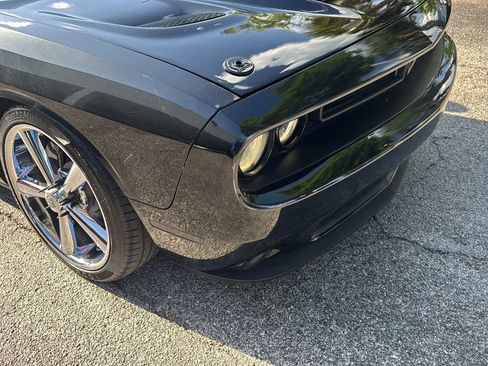 Used 2015 Dodge Challenger R/T Plus image 28