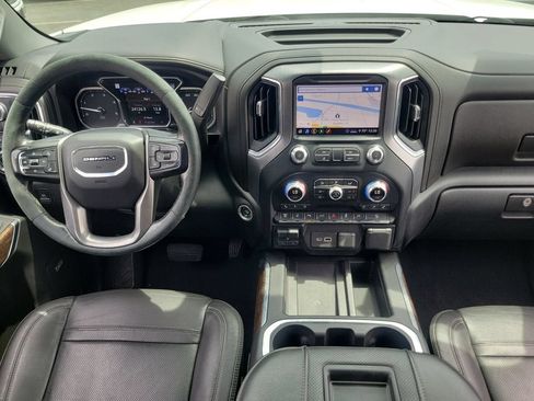 Used 2020 GMC Sierra 3500 Denali w/ Denali Ultimate Package AWD/4WD image 9