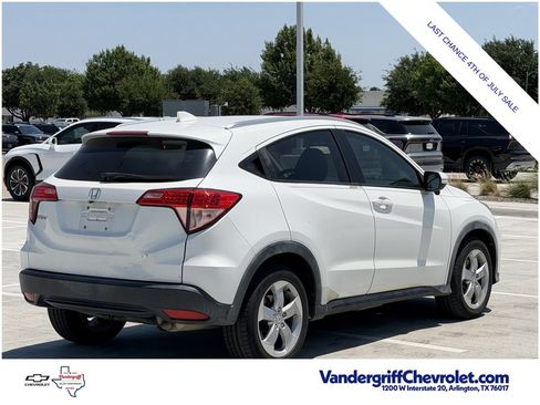 Used 2016 Honda HR-V EX-L image 4