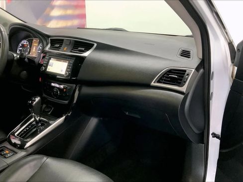 Used 2018 Nissan Sentra SL image 21
