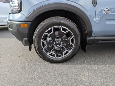 Used 2025 Ford Bronco Sport Outer Banks w/ Outer Banks Tech Package+ image 13