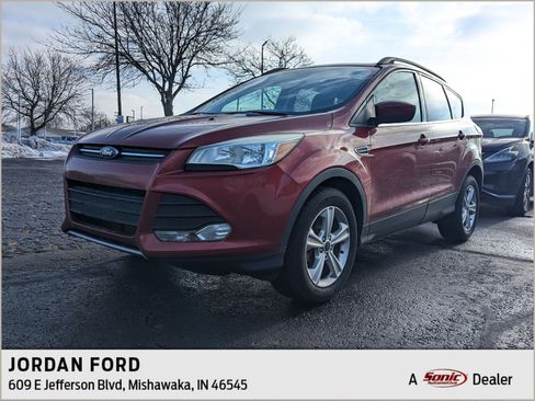 Used 2014 Ford Escape SE w/ Equipment Group 201A image 1