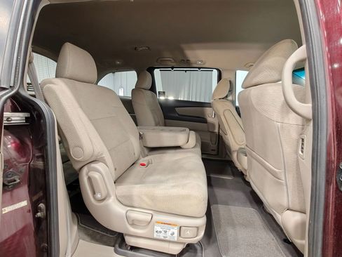 Used 2012 Honda Odyssey EX image 26