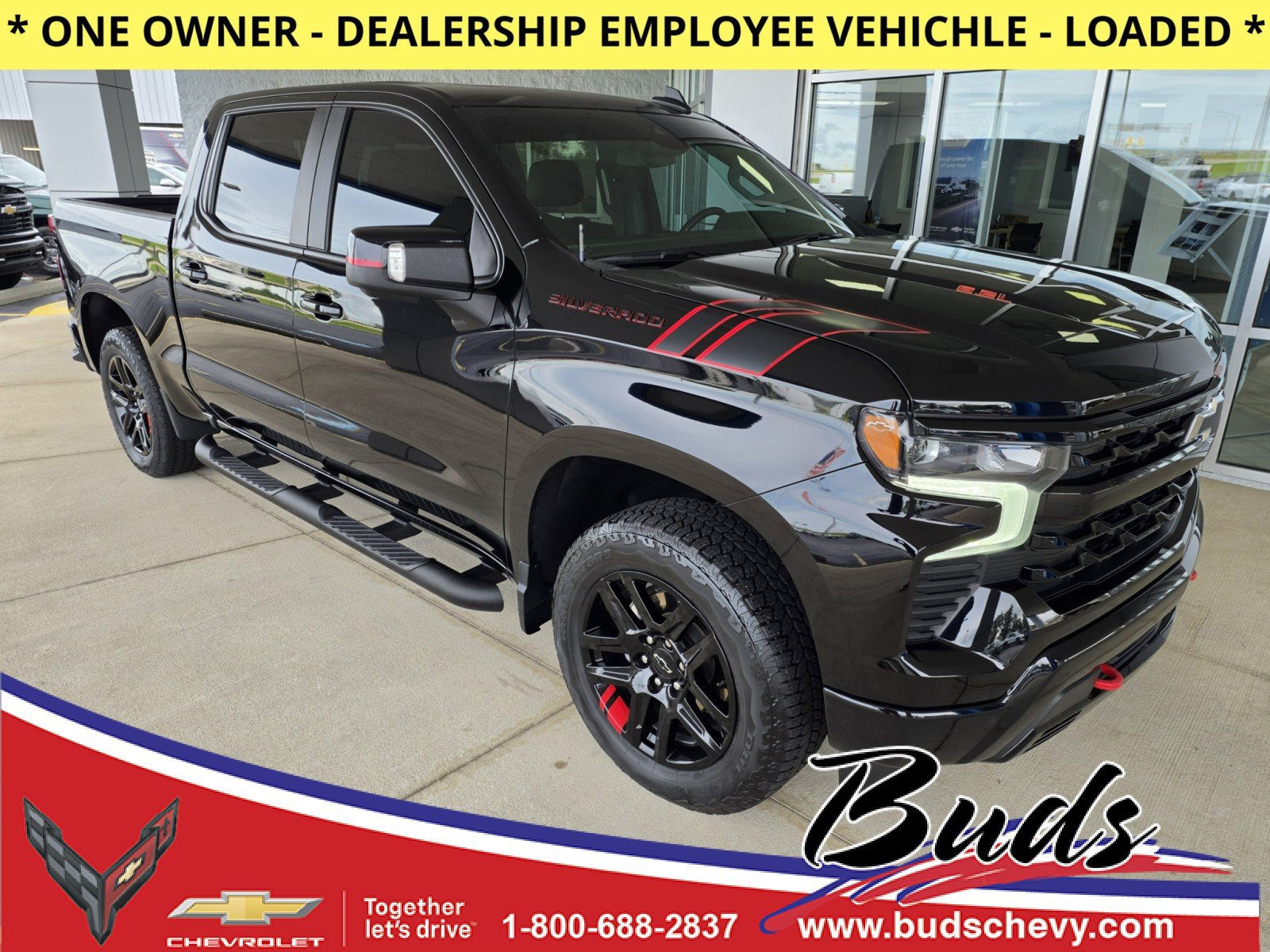 Used 2023 Chevrolet Silverado 1500 RST w/ Redline Edition AWD/4WD image 1