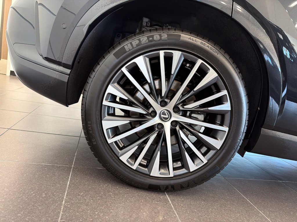 Used 2024 Lexus RX 350 Premium Plus w/ Convenience Package AWD/4WD image 33