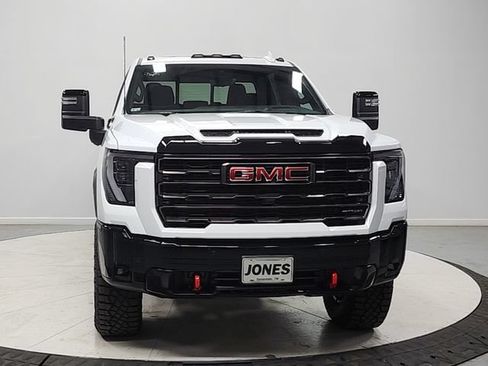 New 2026 GMC Sierra 2500 AT4X AWD/4WD image 2