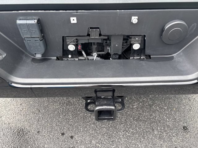 Used 2023 Chevrolet Silverado 1500 ZR2 AWD/4WD image 6