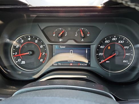 Used 2022 Chevrolet Camaro LT RWD image 23