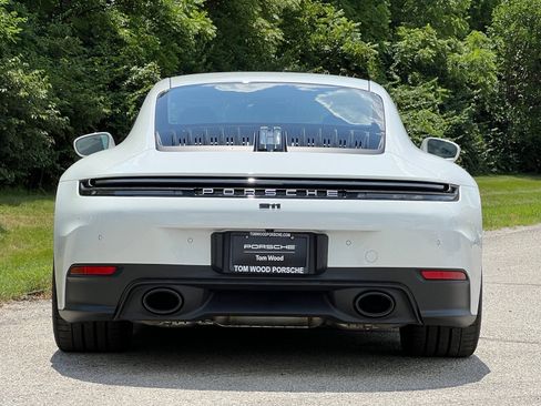 Certified 2026 Porsche 911 Carrera RWD image 8