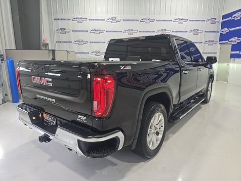 Used 2024 GMC Sierra 1500 SLT w/ SLT Premium Plus Package image 7