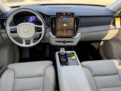 New 2027 Volvo XC90 B6 Ultra AWD/4WD image 8