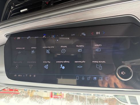 New 2026 Chevrolet Tahoe Z71 image 16