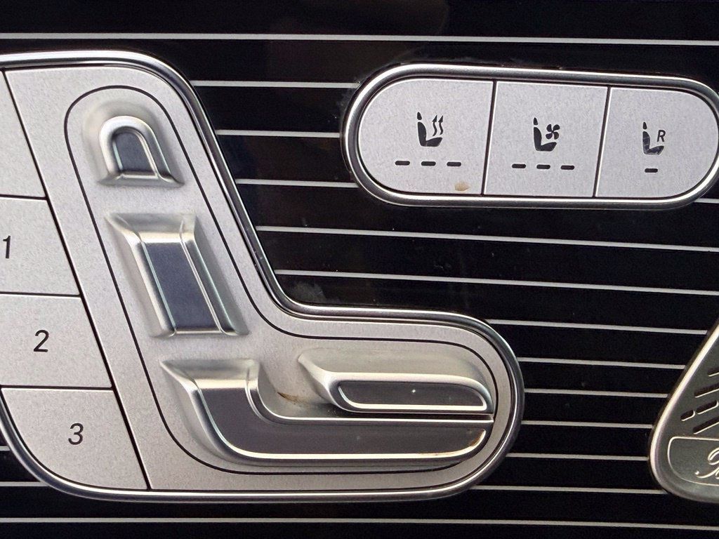 Used 2024 Mercedes-Benz GLS 63 AMG 4MATIC image 44