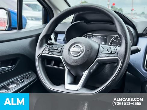 Used 2024 Nissan Versa SV FWD image 17