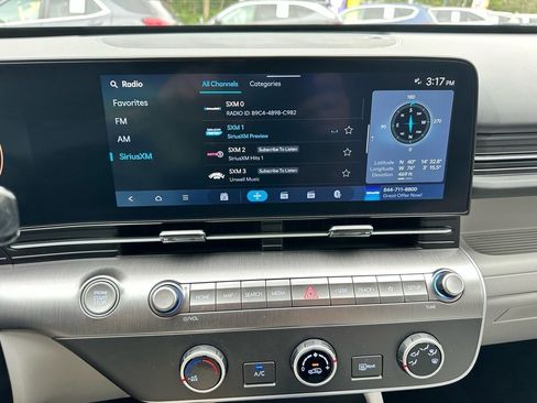 Used 2024 Hyundai Kona SE image 20