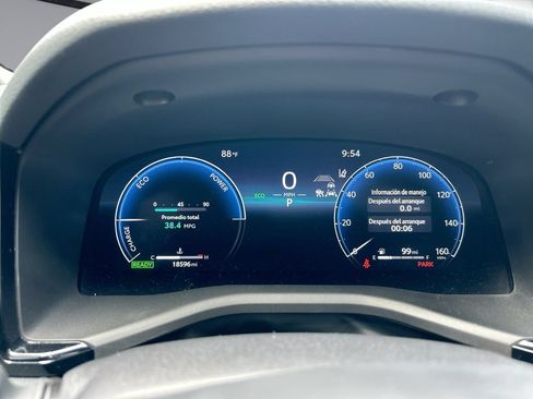 Used 2025 Toyota Camry XSE FWD image 21