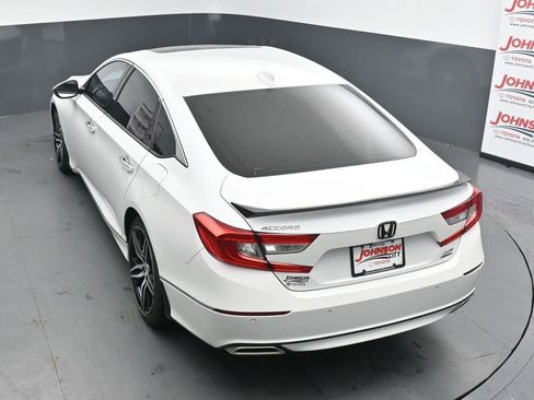 Used 2021 Honda Accord Touring image 32