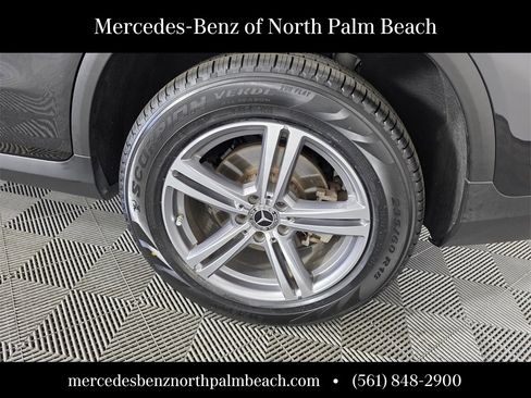 Certified 2022 Mercedes-Benz GLC 300 image 19