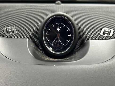 Used 2024 Maserati Levante GT Ultima image 46