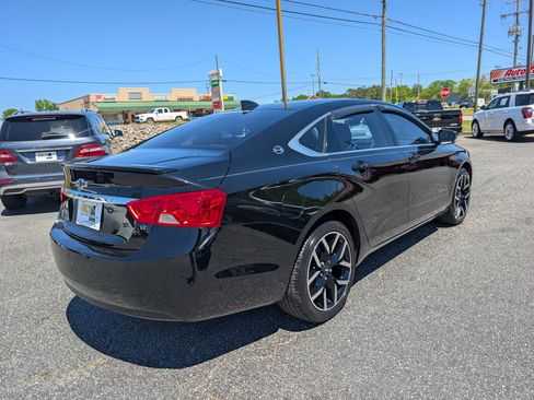 Used 2018 Chevrolet Impala LT image 5