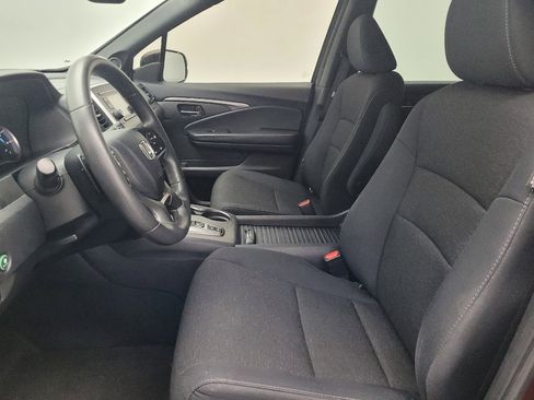 Used 2019 Honda Passport Sport image 17
