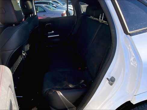 Used 2024 Mercedes-Benz GLA 250 GLA 250 image 21