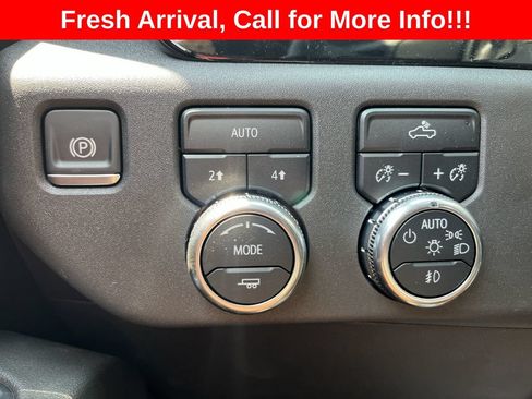 Used 2024 GMC Sierra 1500 Elevation AWD/4WD image 17