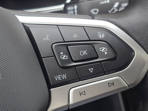 Used 2024 Volkswagen Jetta SEL image 29