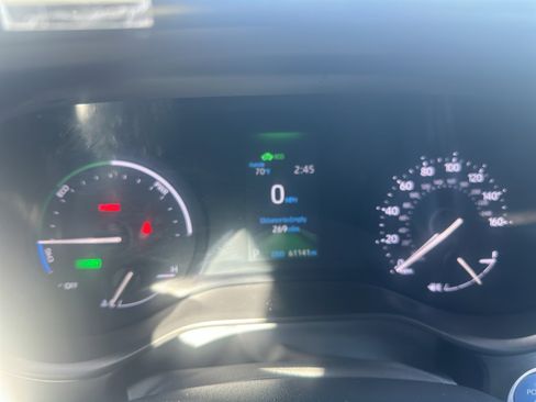 Used 2024 Toyota Sienna XLE image 22