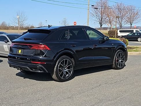 Used 2021 Audi Q8 Premium Plus image 12