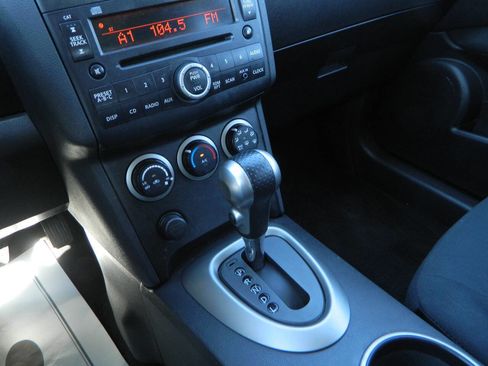 Used 2009 Nissan Rogue S image 20