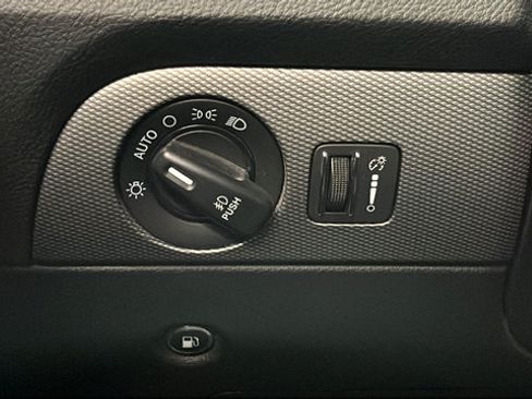 Used 2018 Dodge Durango R/T AWD/4WD image 36