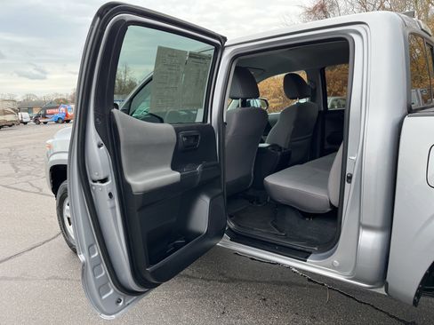 Used 2021 Toyota Tacoma SR image 24