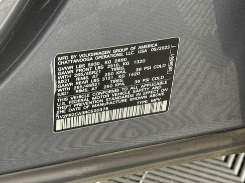 Used 2024 Volkswagen Atlas SEL Premium R-Line AWD/4WD image 18